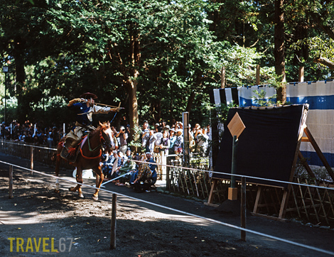 67Kamakura41 blog Yabusame / Horseback Archery at Kamakura