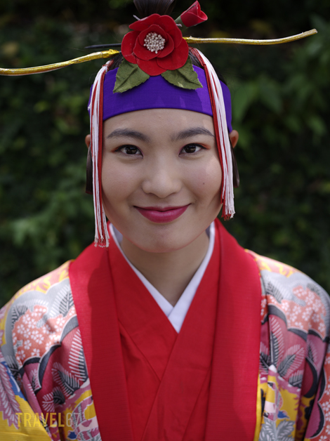 Girl in Okinawan Costume Shuri Castle (1) 645D 55mm