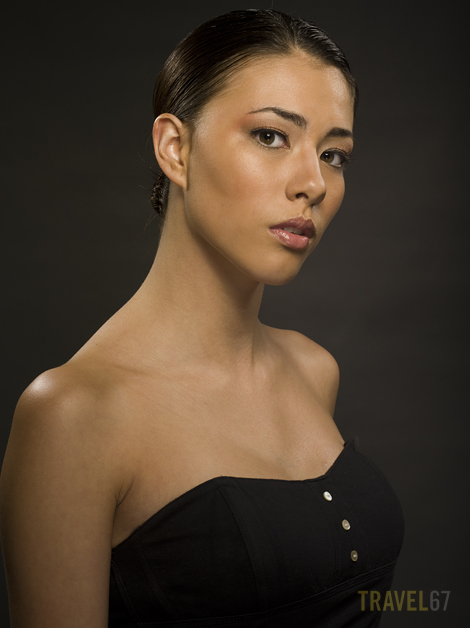 Studio Lighting - Bianca ( Pentax 645D with 6x7 105mm )
