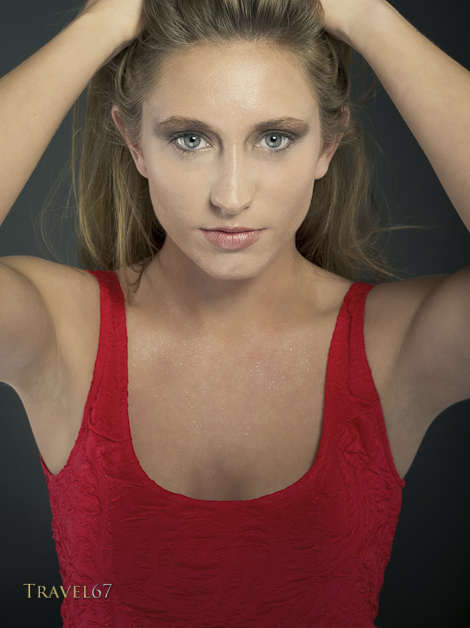 Alexis in Red - 645D with 90mm lens