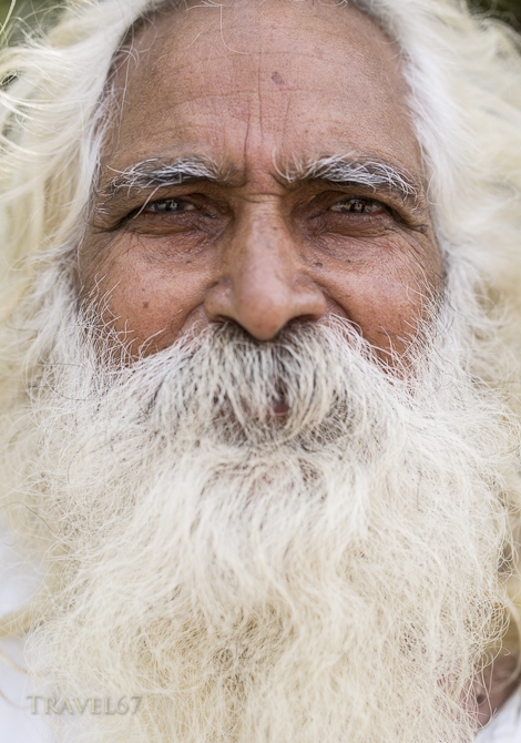 Big Beard - Life on the banks of the Ganges River - Varanasi, India