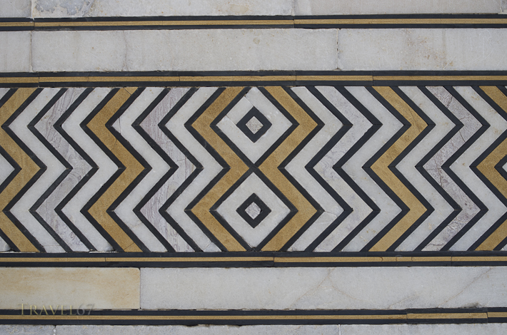 Taj Mahal - Details