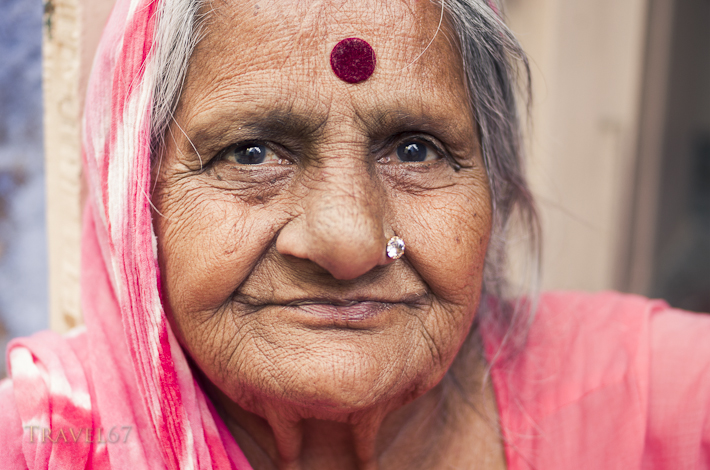 Lady in Pink - Jodhpur, Rajashtan, India