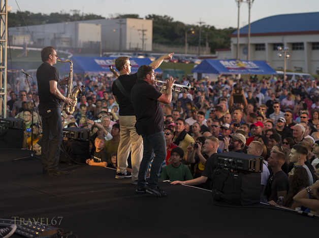 Gary Sinise and the Lt. Dan Band perfom for the US troops on Marine Corps Air Station Futenma in Okinawa. Organized by the USO.