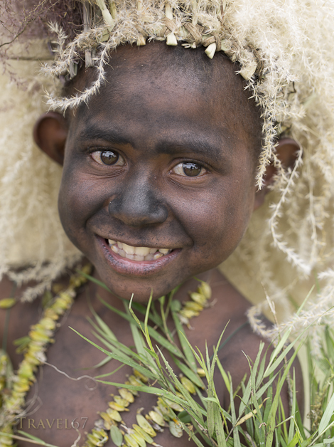 Eyarokawe Singsing Group, Daulo District, Eastern Highlands Province - Goroka Show, Papua New Guinea