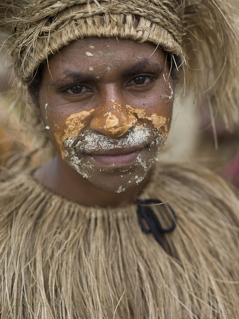 Mefenga Singsing Group, Daulo District, Eastern Highlands Province - Goroka Show, Papua New Guinea