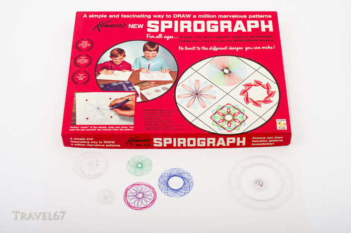 Spirograph geometric drawing toy by Kenner produced 1967