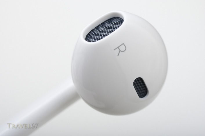 Apple EarPods ( new earbuds) iconic white earphones