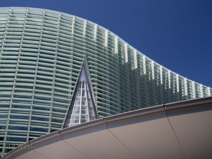 The National Art Center, Tokyo, Roppongi, by Kisho Kurokawa